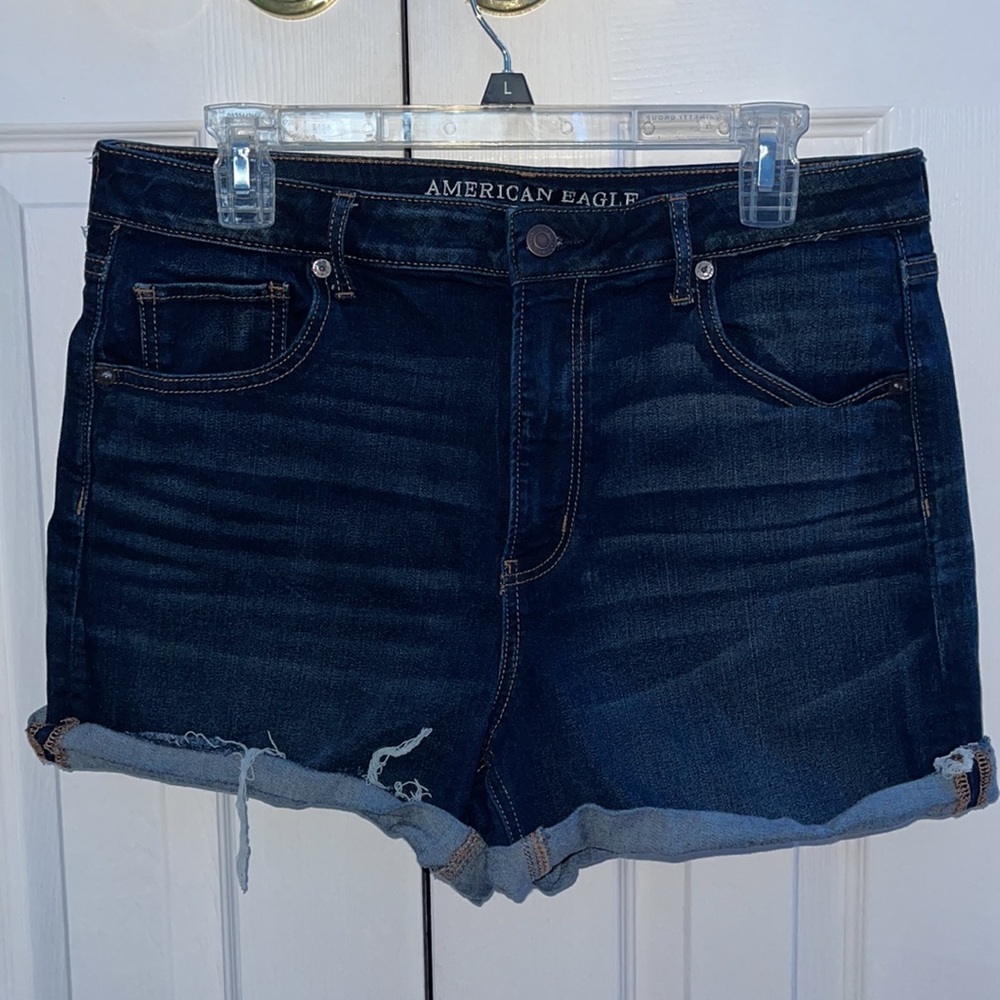 American Eagle Outfitters Super Hi-Rise Shortie